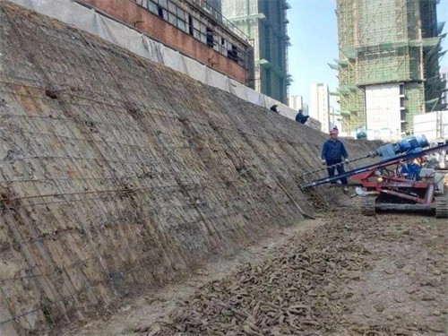 扎兰屯建筑边坡支护